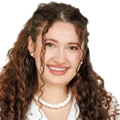 Аскерова Нурия Нураддиновна: УЗИ-специалист.