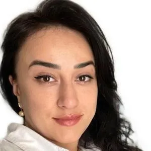 Салпагарова Фатима Анзоровна: Гинеколог, УЗИ-врач.