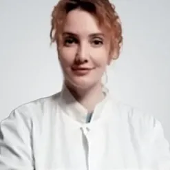 Василевская Дарья Евгеньевна: Терапевт.