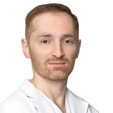 Григорьев Александр Григорьевич: Абдоминальный хирург, Маммолог, Проктолог, Хирург.